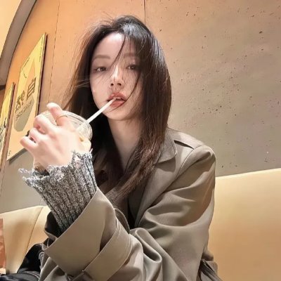 遇刺为生的女人